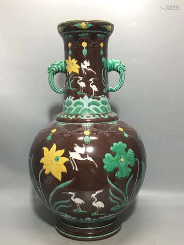 A SAUCE GLAZE CRANE PATTERN VASE WITH ELEPHANT SHAPED DOUBLE EARS