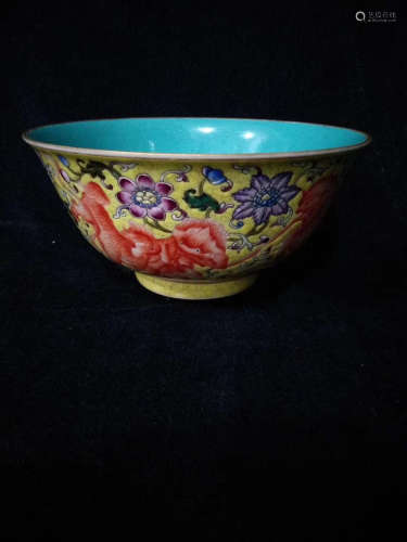 A FAMILLE-ROSE KYLIN PATTERN BOWL