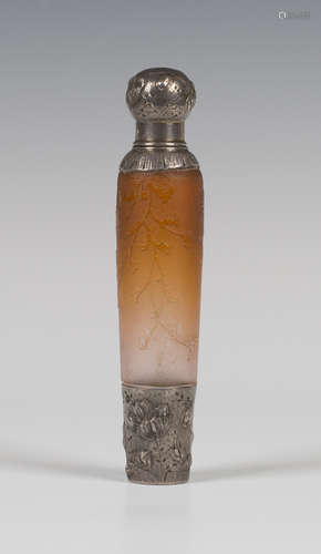 A French silver mounted acid etched cameo glass scent bottle, possibly Baccarat, circa 1900, of