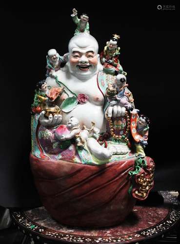 A Large Chinese Famille Rose Porcelain Buddha Statue