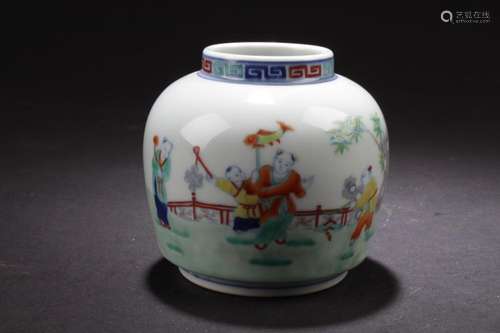 Chinese Porcelain Jar