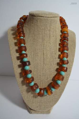 Chinese Amber Beads Necklace