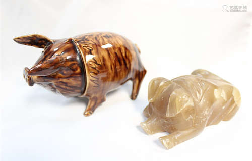 One Agate Pig and one Agate Pig