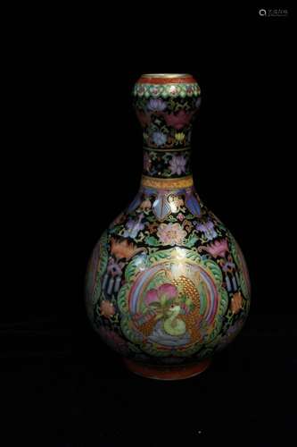 Chinese Porcelain Vase, mark