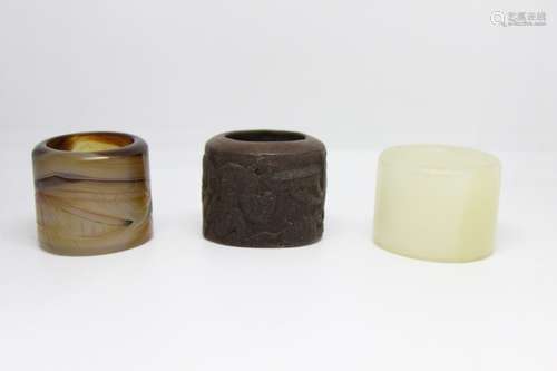 Three Chinese Agate and Wood Thumb Ring