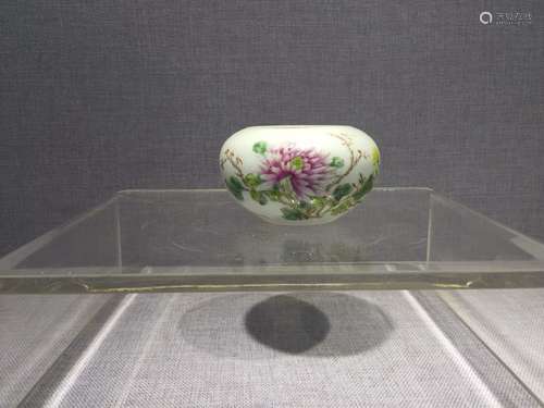 Chinese Famille Rose Porcelain Washer, Mark