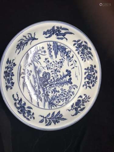 Chinese Blue and White Porcelain Charger