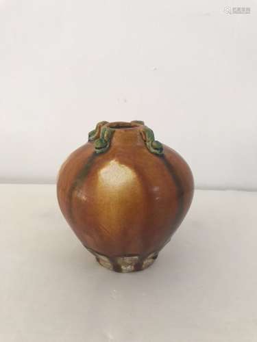 Chinese Sancai Pottery Wine Pot