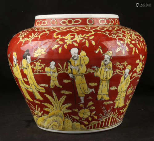 A RED GLAZED YELLOW COLOR FIGURE PATTERN BIG JAR