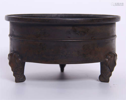 CHINESE BRONZE CYLINDERIAL TRIPLE FEET CENSER