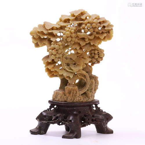 CHINESE SOAPSTONE GRAPE TABLE ITEM