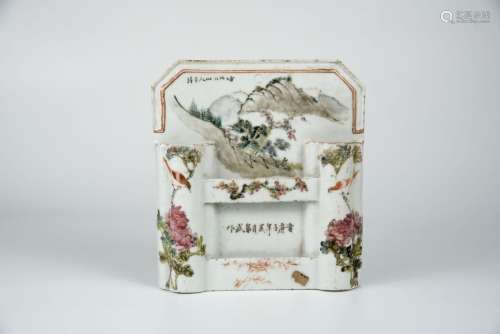 Painted Famille-rose Wall-Hung Square Vase