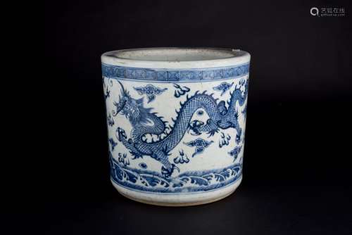 Guangxu，A Large Blue and White Dragon Incense Burner
