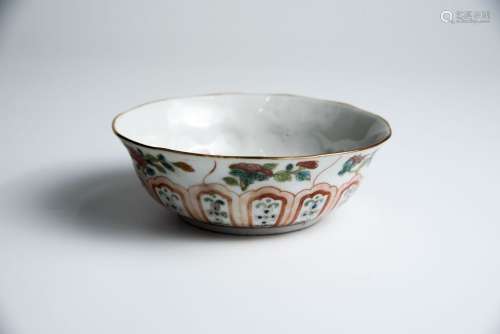 Qing, Tongzhi, Famille-rose Floral Bowl
