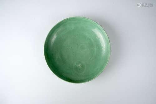 Qing, Yongzheng Green-glazed Florla Plate