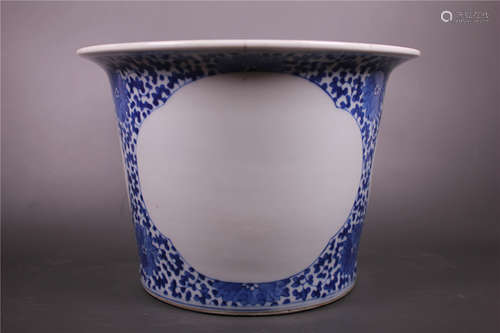 Chinese Blue and White Porcelain Planter