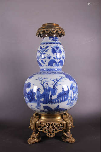 Rare Chinese Blue and White Gourd Shape Vase