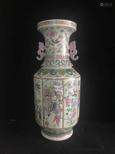 Chinese Famille Rose Porcelain Vase