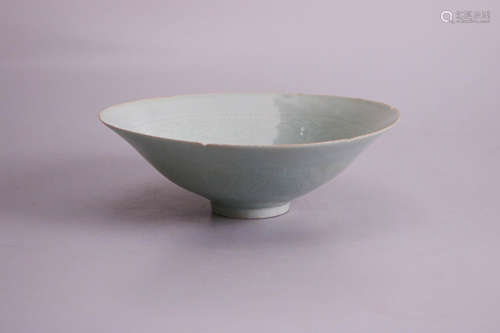 Chinese Bean Color Glaze Porcelain Bowl