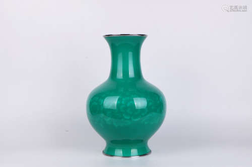 A chinese green glaze bottle