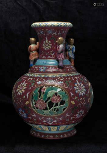 Chinese famille rose 2-pc set vase