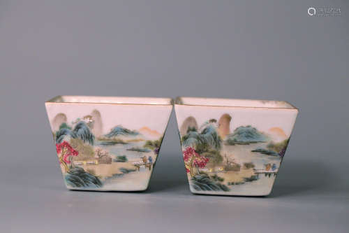 Pair of chinese famille rose square cups
