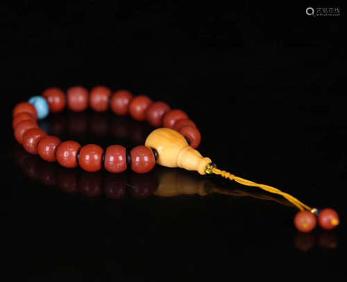 A AGATE BEADS STRING BRACELET