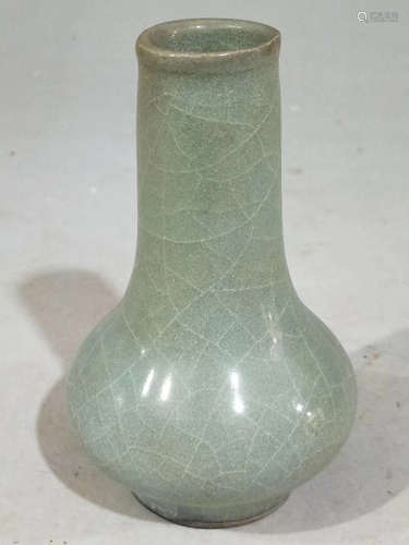 A RUYAO CELADON VASE