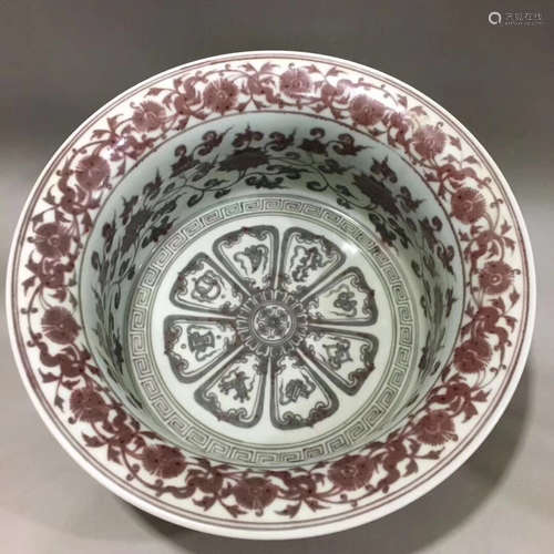 A UNDERGLAZE RED FLORAL PATTERN BOWL