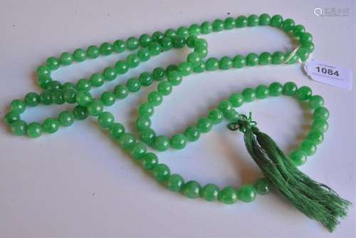 Chinese green jade beaded necklace,