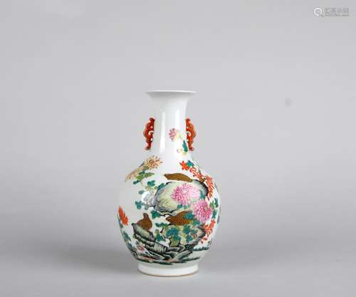 A Famille Rose Flowers and Birds Vase, Qing Dynasty