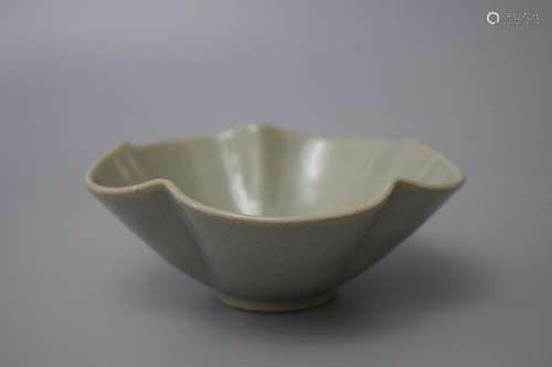 A Yaozhou Celadon Bowl, Five Dynasty