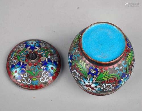 A Cloisonne Enamel Box with Lid, Qing Dynasty