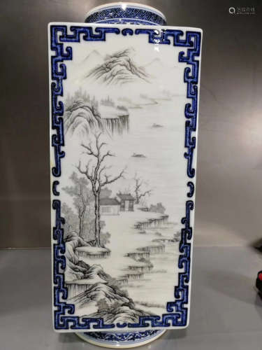 A PAIR OF BLUE&WHITE LANDSCAPE PATTERN SQUARE VASES