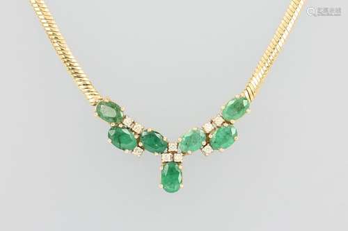 14 kt gold necklace with emeralds and diamonds