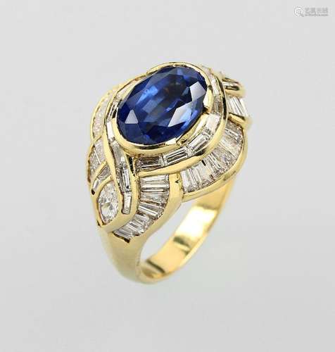 18 kt gold ring with sapphire and diamonds