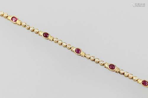 14 kt gold bracelet with rubies and brilliants