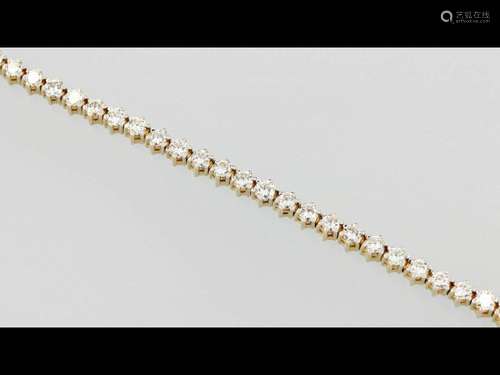 18 kt gold bracelet with brilliants