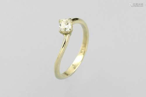 14 kt gold ring with diamond