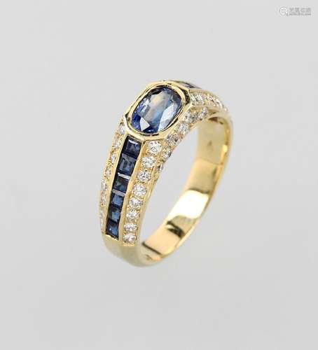 18 kt gold ring with sapphires and brilliants