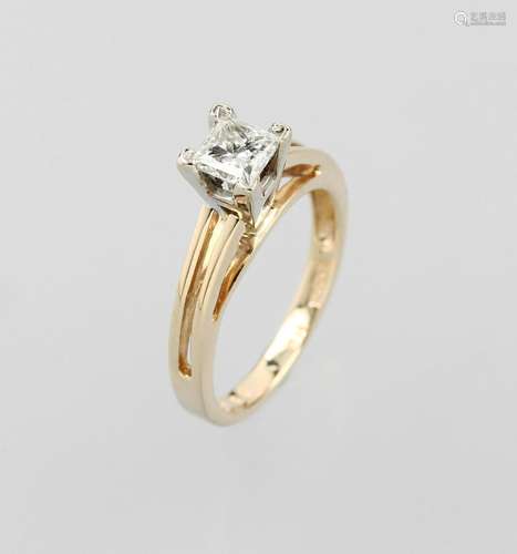 14 kt gold ring with diamond