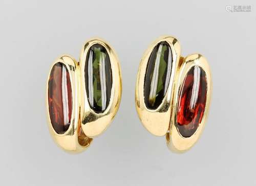 Pair of 18 kt gold earclips with tourmalines and garnets