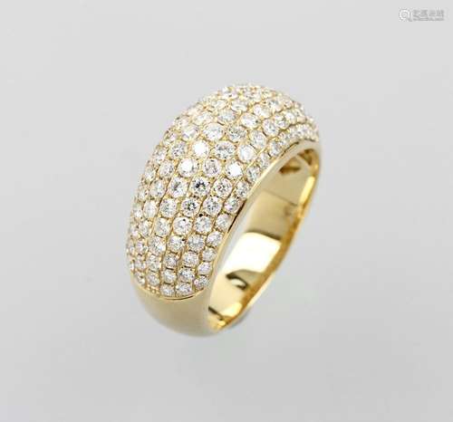 18 kt gold ring with brilliants