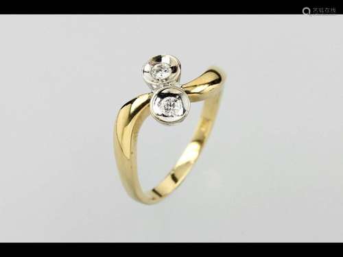 18 kt gold ring with brilliants