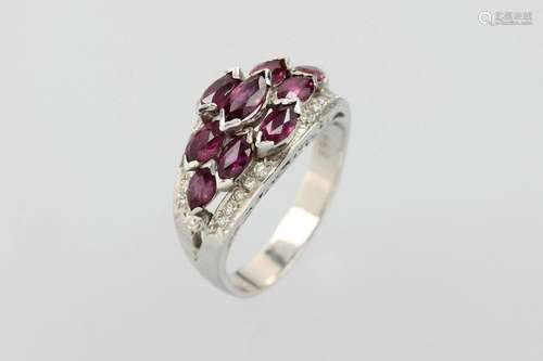 14 kt gold ring with rubies and diamonds