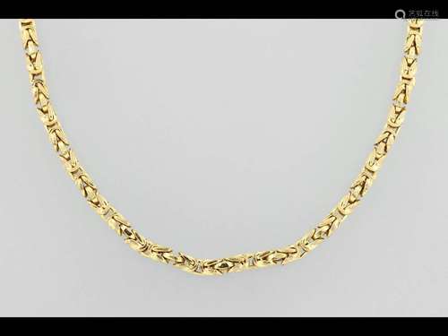 14 kt gold royal chain