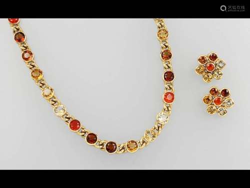 18 kt gold jewelry set with fire opals