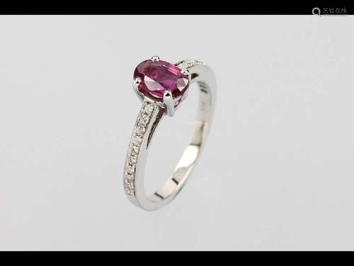 18 kt gold ring with ruby and brilliants