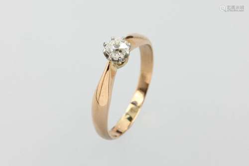 14 kt gold ring with diamond