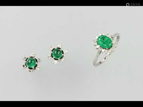 18 kt gold jewelry set with emeralds and diamonds